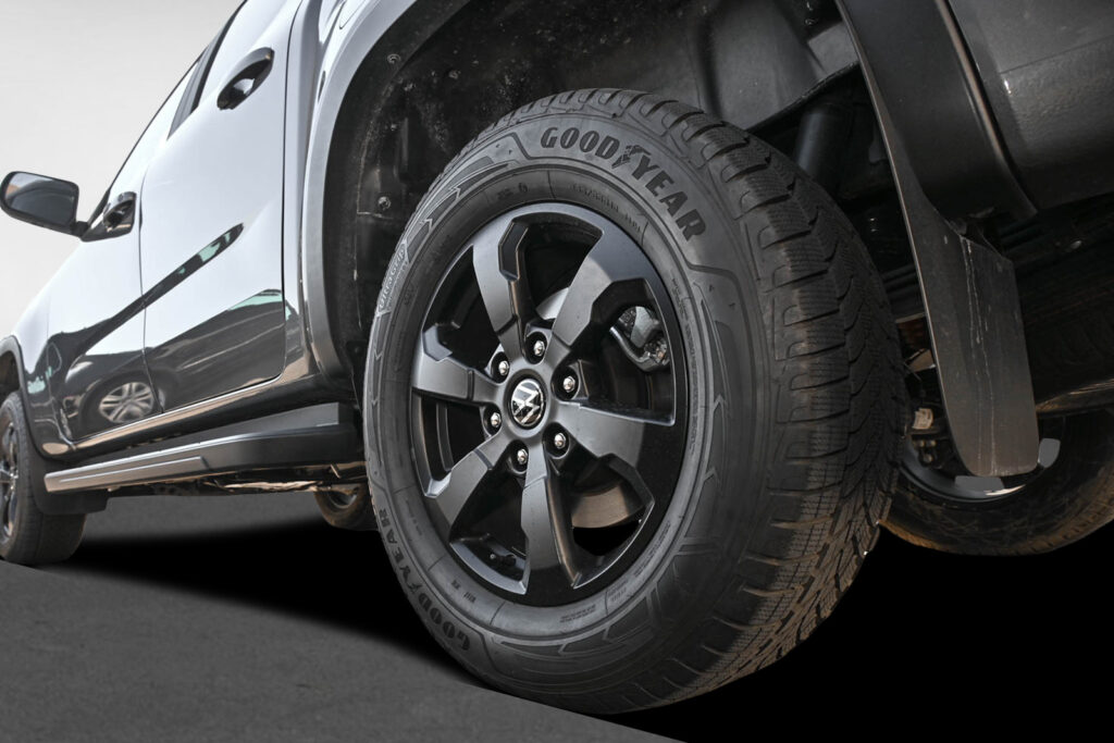 VW Amarok Exposé-Bild 5