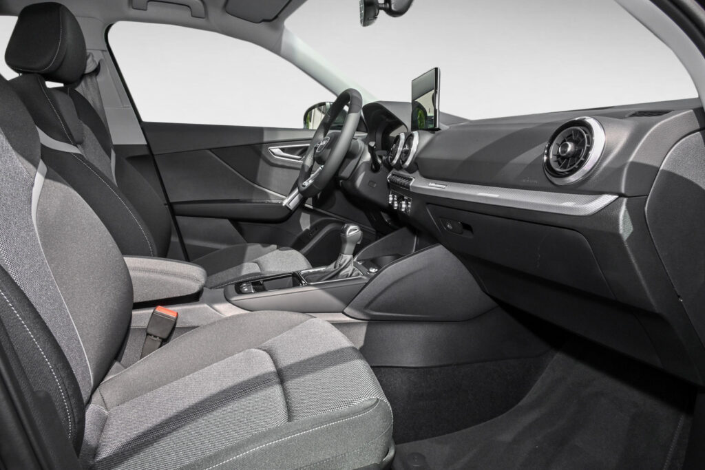 Audi Q2 Exposé-Bild 7
