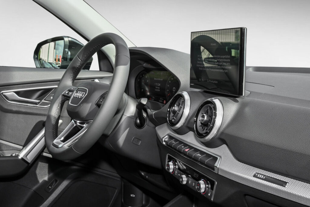 Audi Q2 Exposé-Bild 9