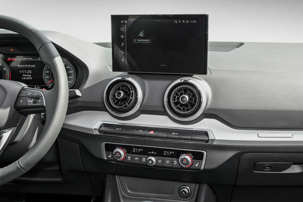 Audi Q2 Exposé-Bild 14