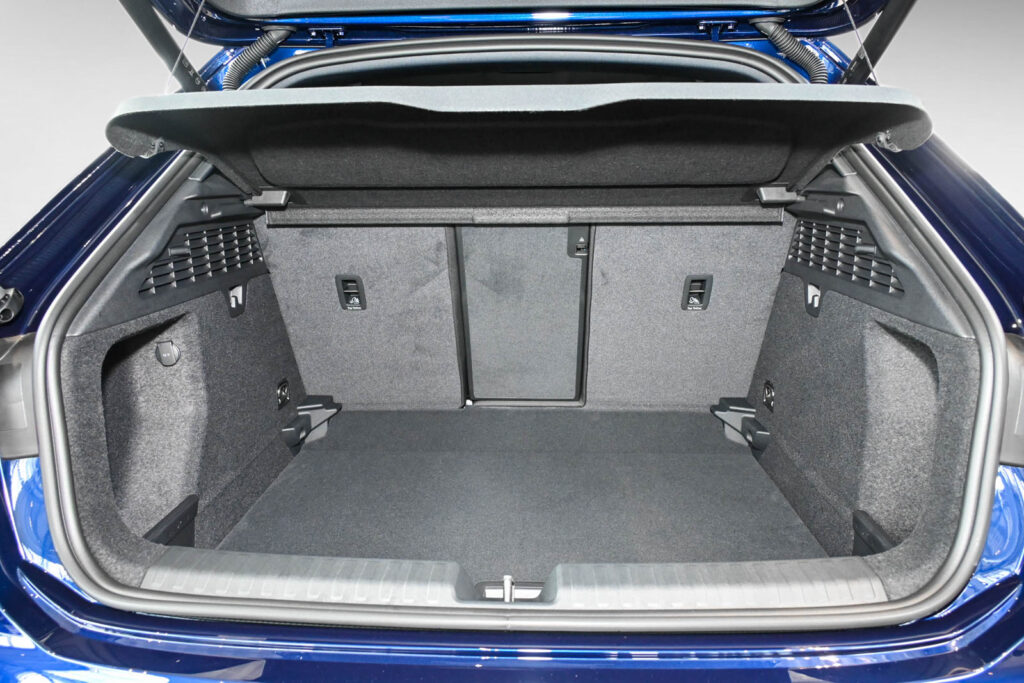 Audi A3 Exposé-Bild 6