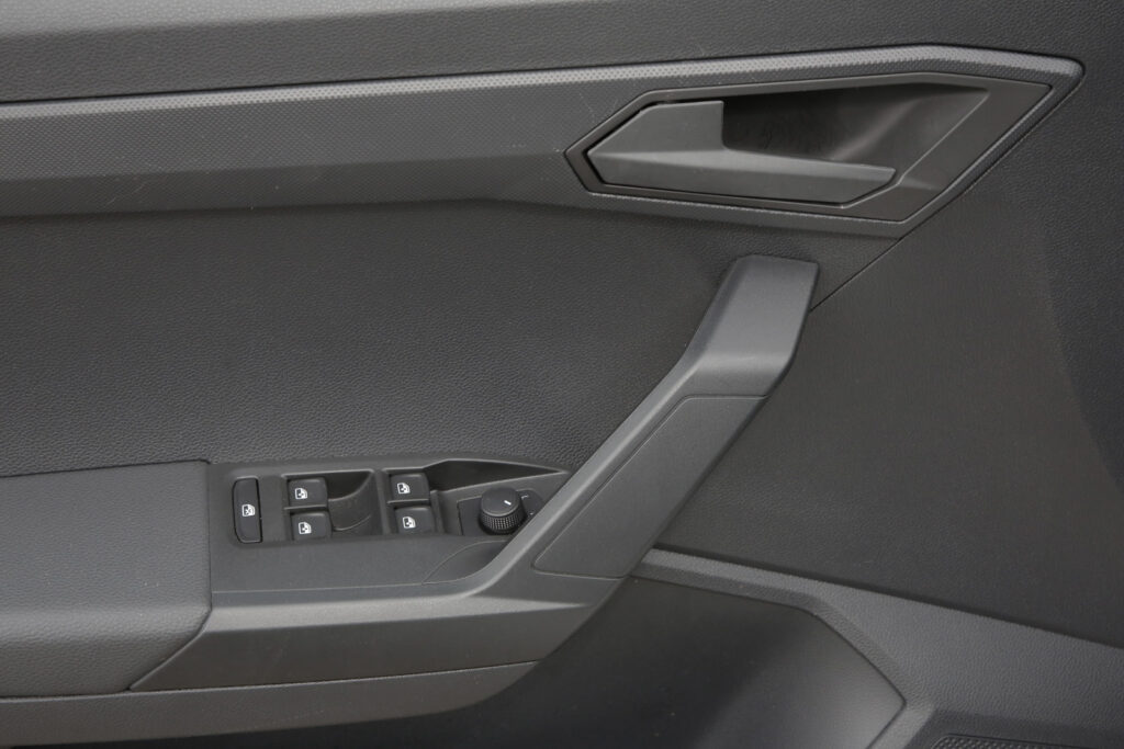 Seat Ibiza Exposé-Bild 15