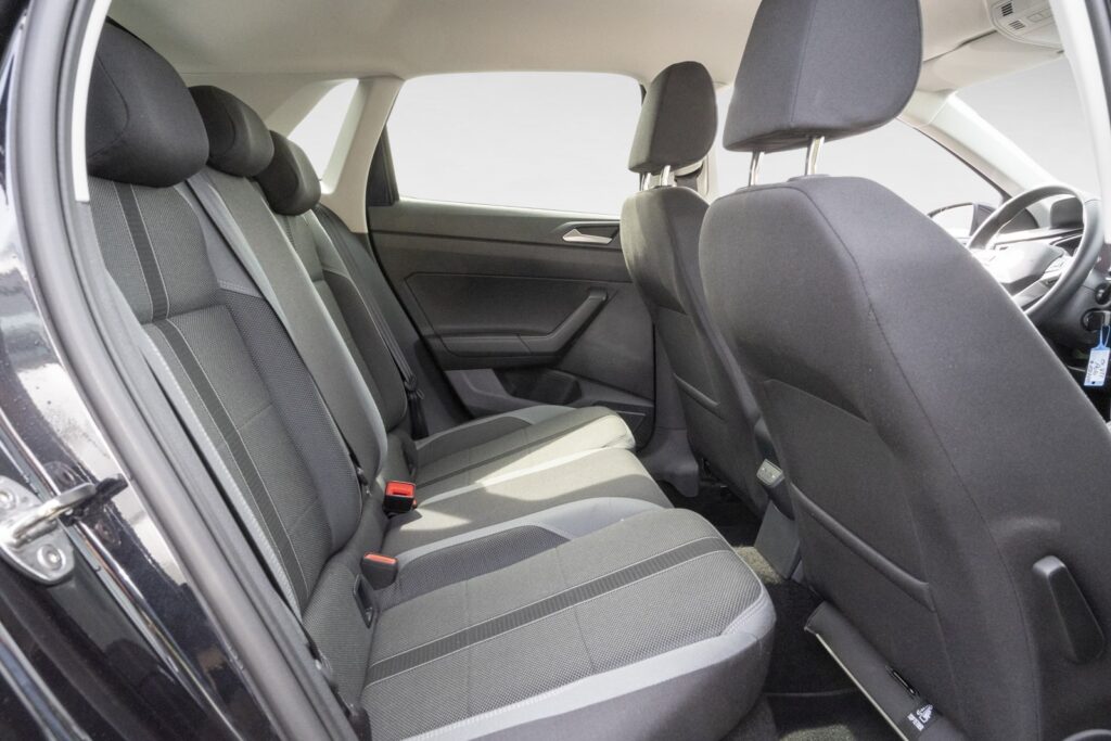 VW Polo Exposé-Bild 10