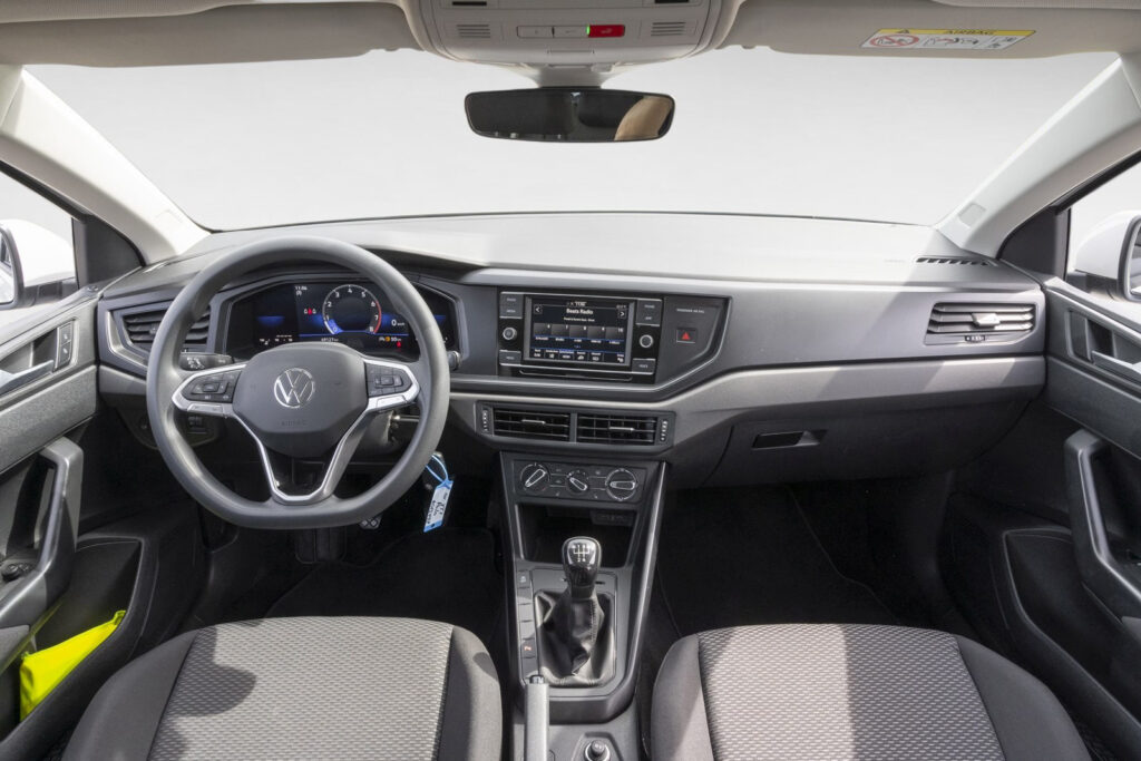 VW Polo Exposé-Bild 11