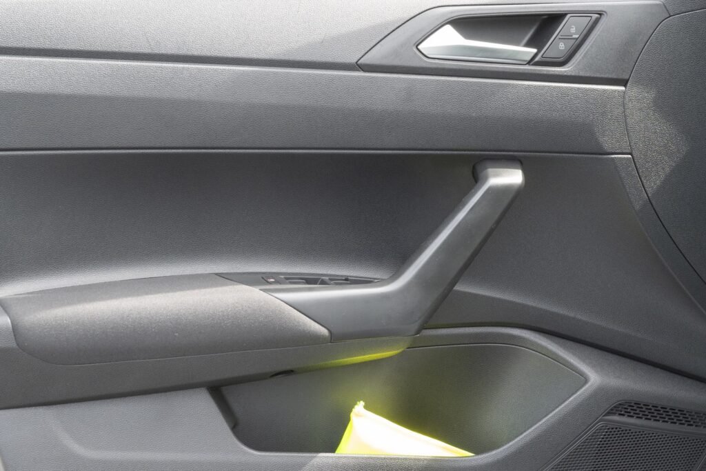 VW Polo Exposé-Bild 15