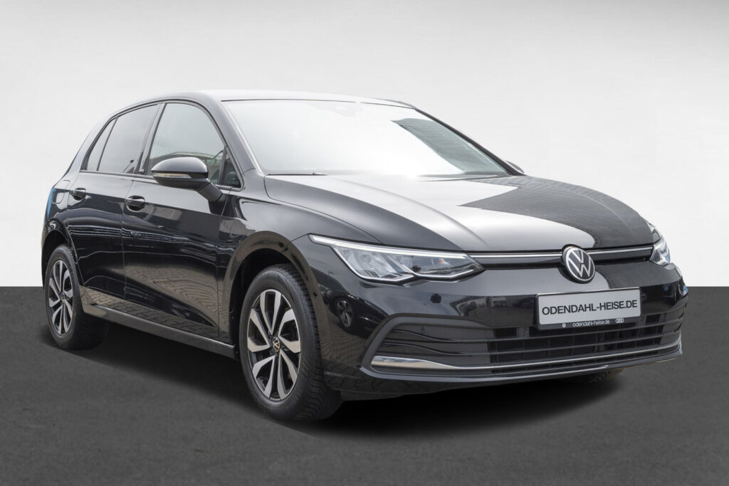 VW Golf Exposé-Bild 2
