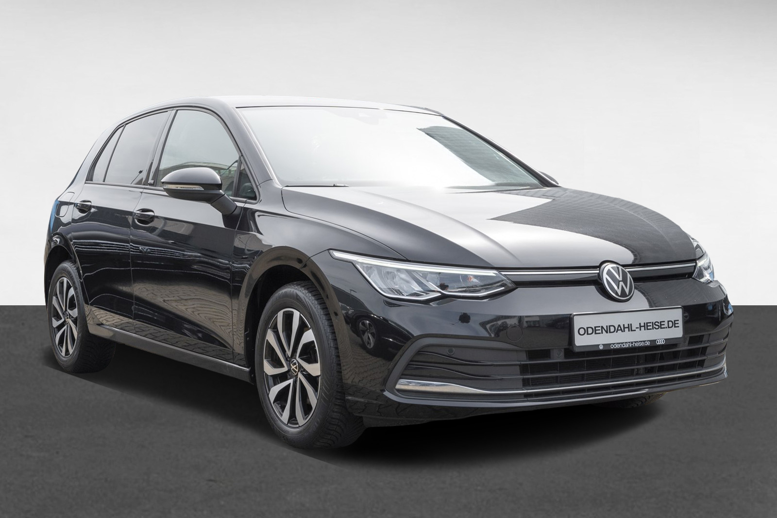 VW Golf Exposé-Bild 2