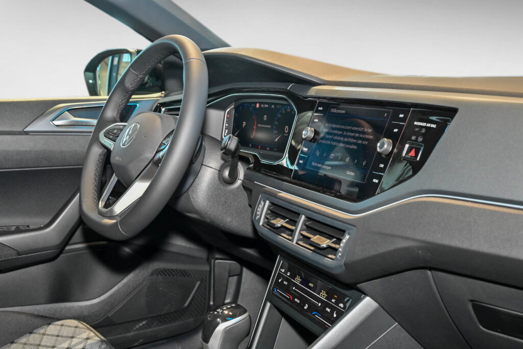 VW Taigo Exposé-Bild 9