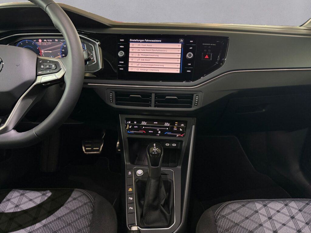 VW Taigo Exposé-Bild 11