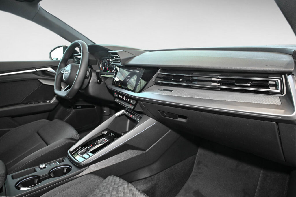 Audi A3 Exposé-Bild 8