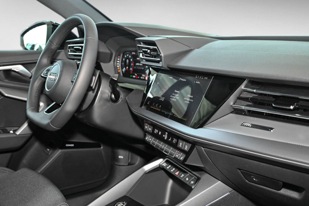 Audi A3 Exposé-Bild 9