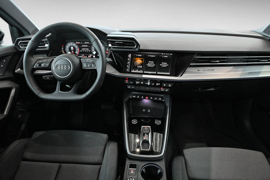 Audi A3 Exposé-Bild 12