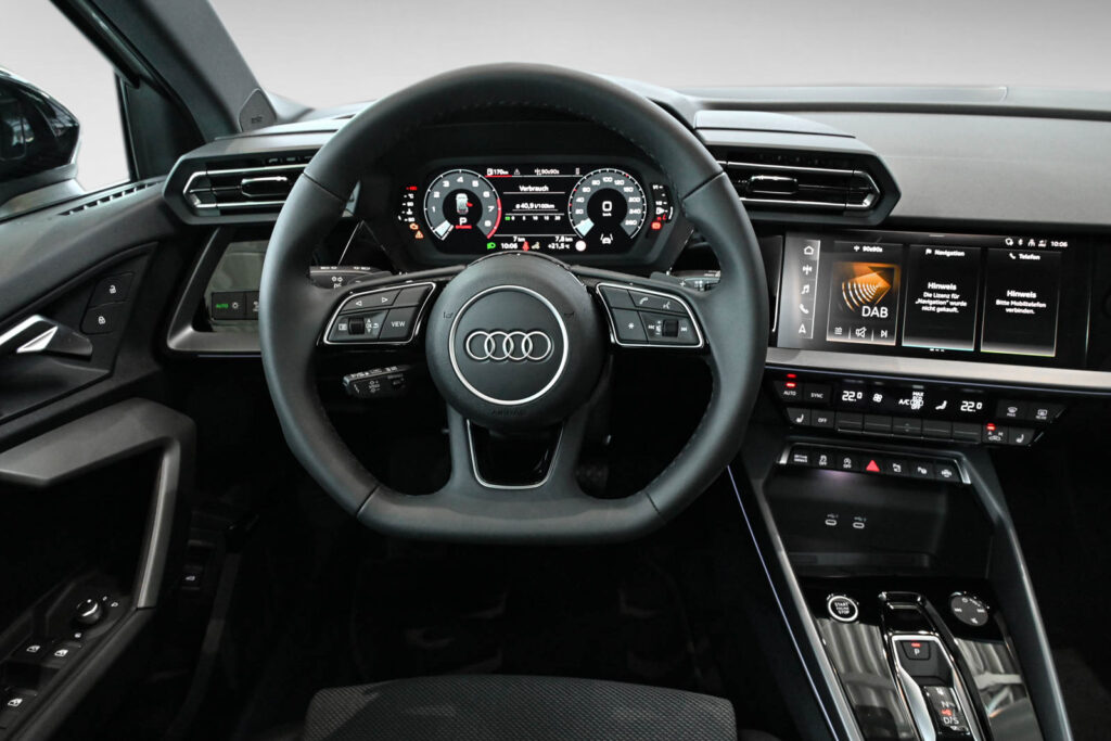 Audi A3 Exposé-Bild 13