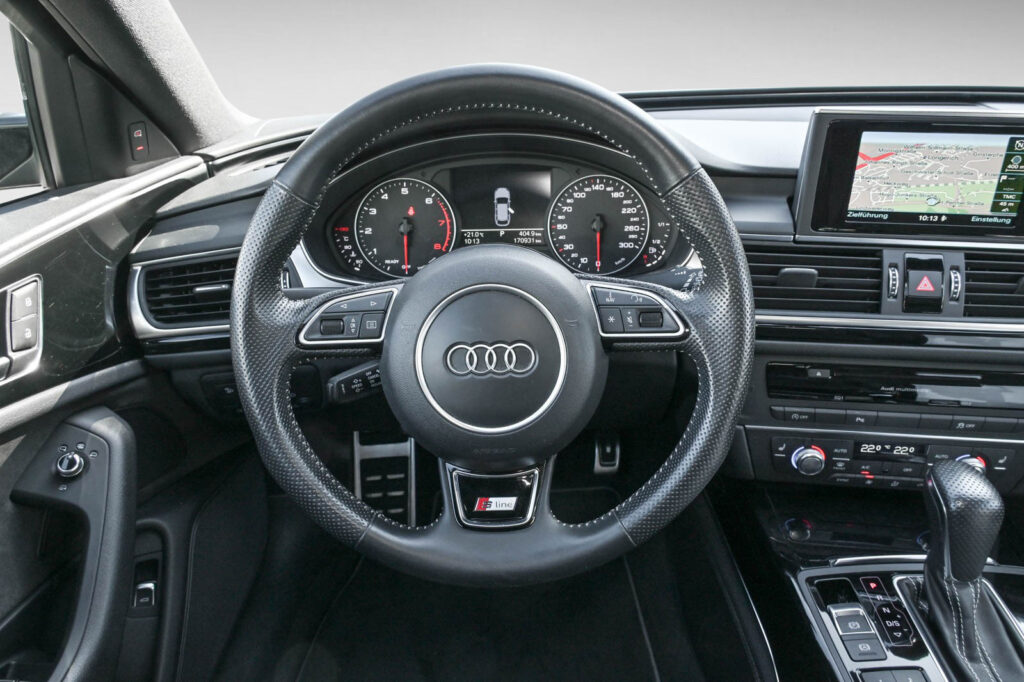 Audi A6 Exposé-Bild 13