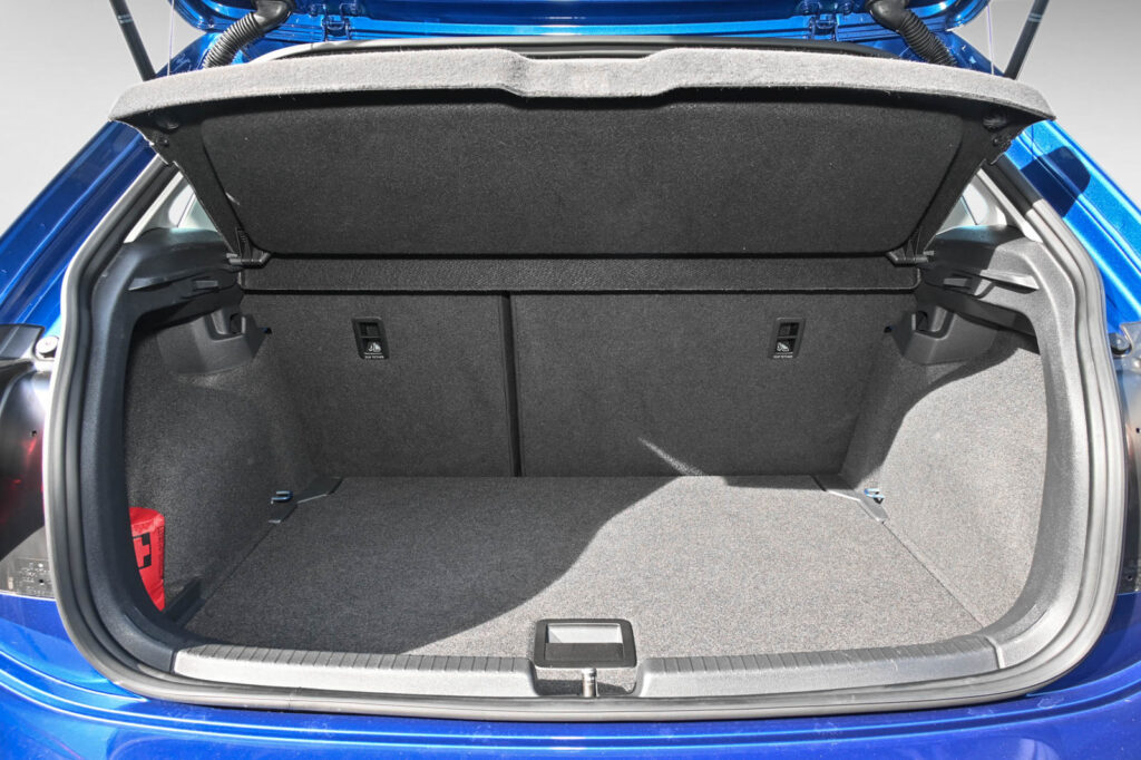 VW Polo Exposé-Bild 6