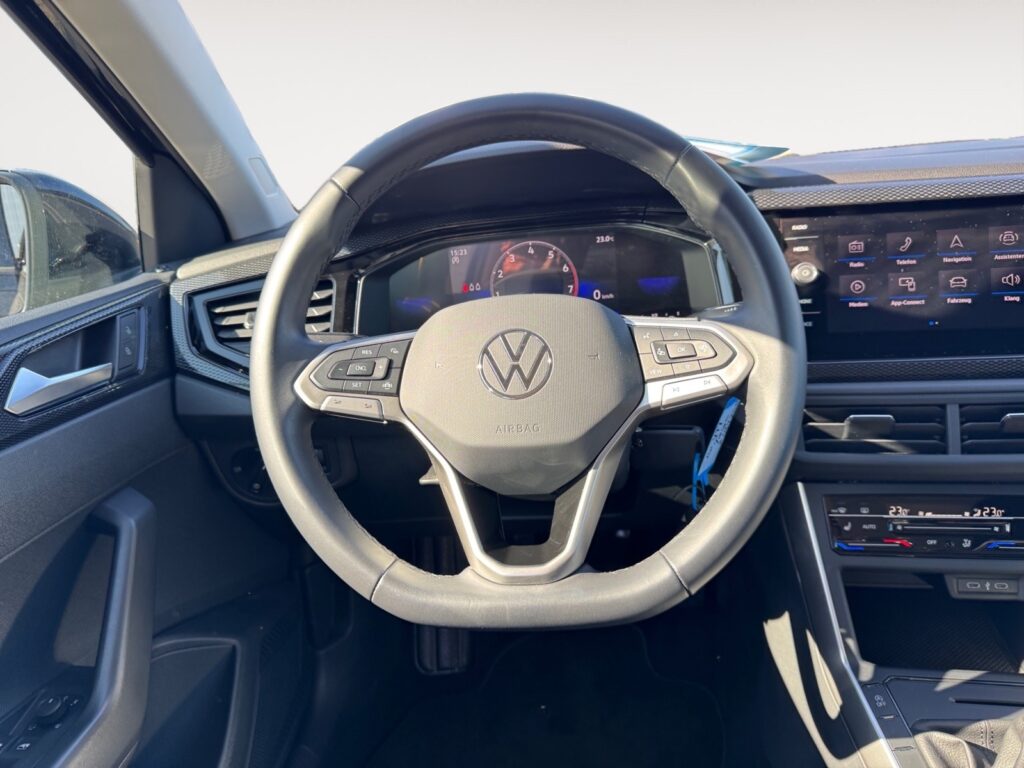 VW Taigo Exposé-Bild 12