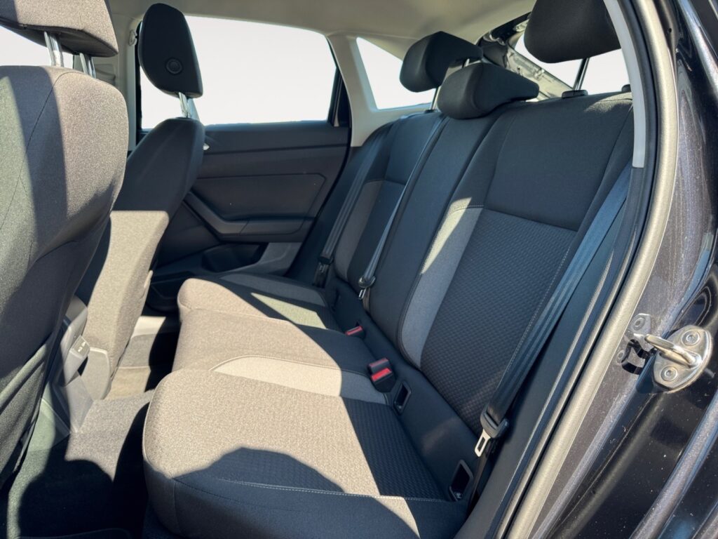 VW Taigo Exposé-Bild 13