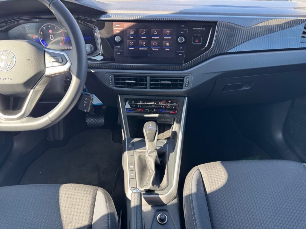 VW Taigo Exposé-Bild 11