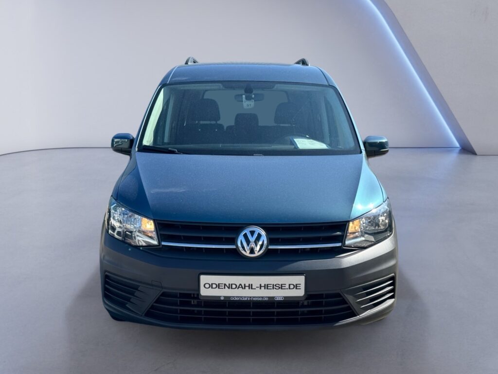VW Caddy Exposé-Bild 8