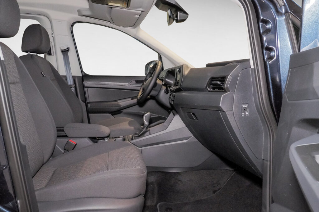 VW Caddy Exposé-Bild 7