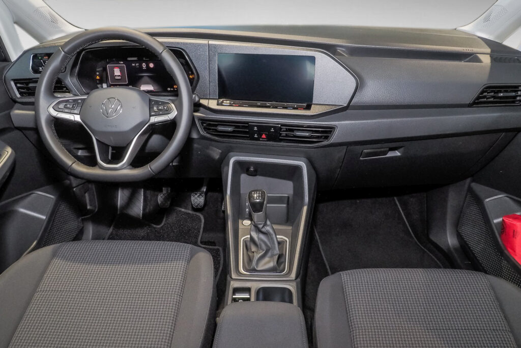 VW Caddy Exposé-Bild 11