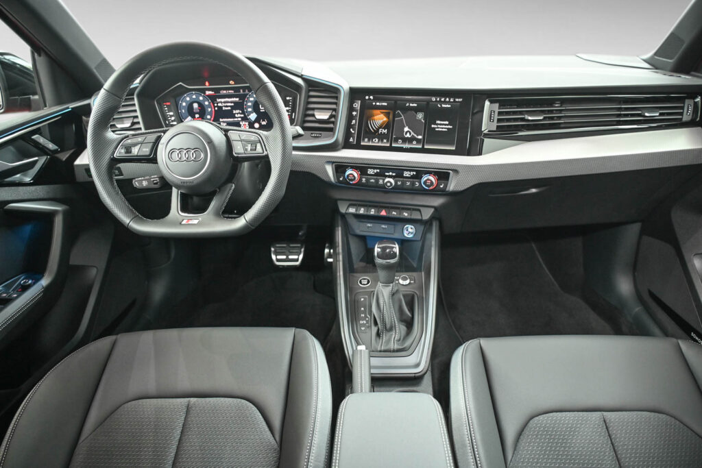 Audi A1 Exposé-Bild 12