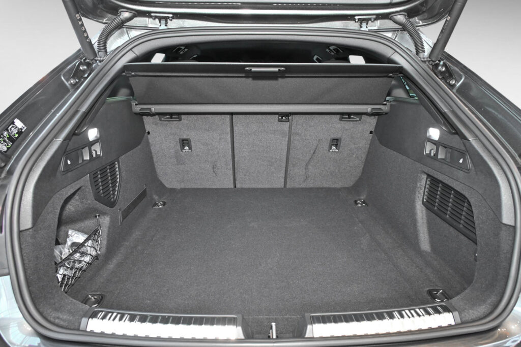 Audi A5 Exposé-Bild 6