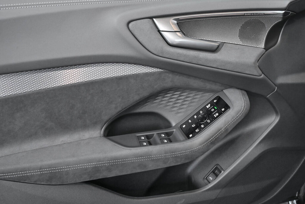 Audi A5 Exposé-Bild 15