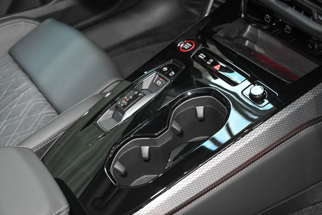 Audi A5 Exposé-Bild 10