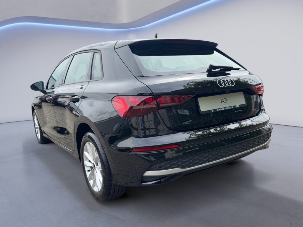 Audi A3 Exposé-Bild 3