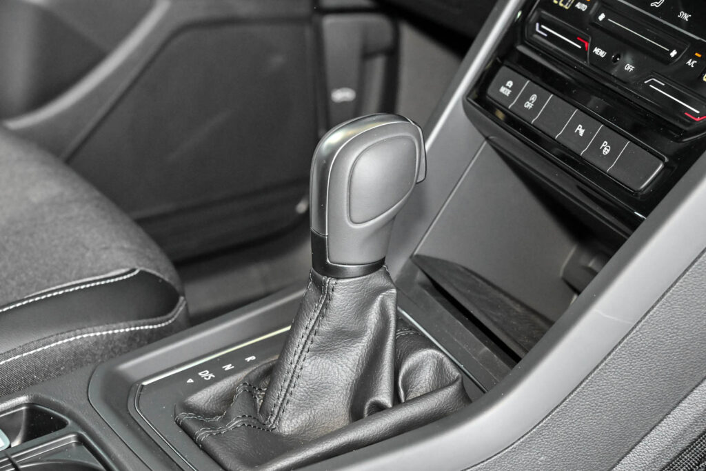 VW Touran Exposé-Bild 9