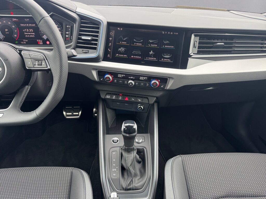 Audi A1 Exposé-Bild 11
