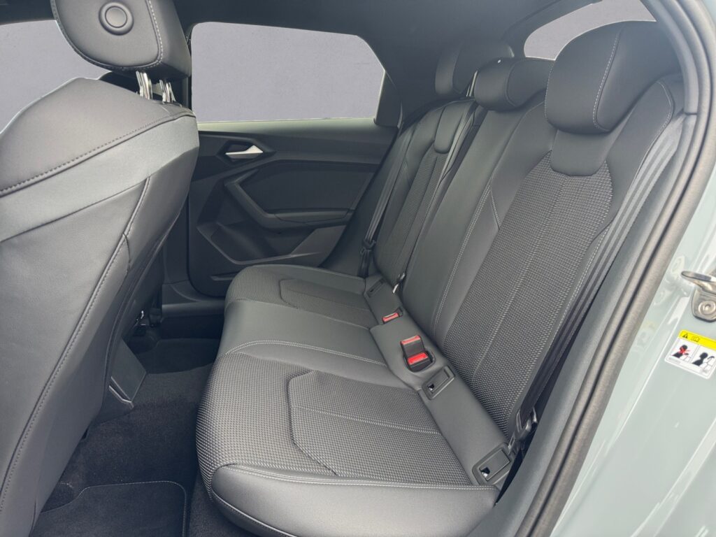 Audi A1 Exposé-Bild 13