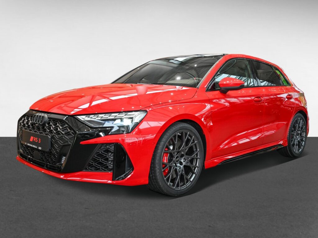 Audi RS3 Exposé-Bild 1