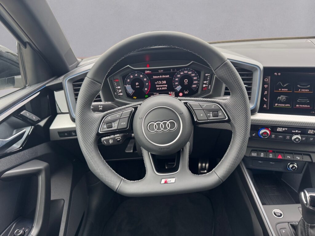 Audi A1 Exposé-Bild 12