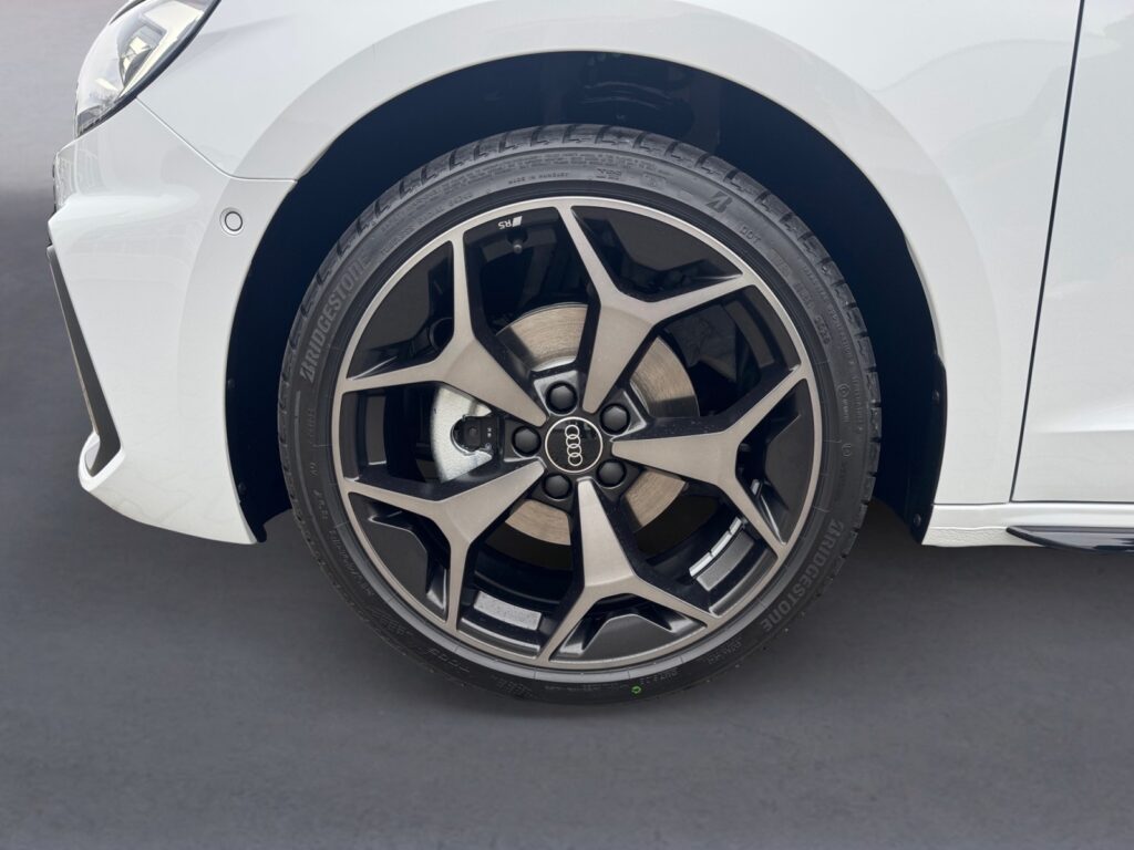 Audi A1 Exposé-Bild 14