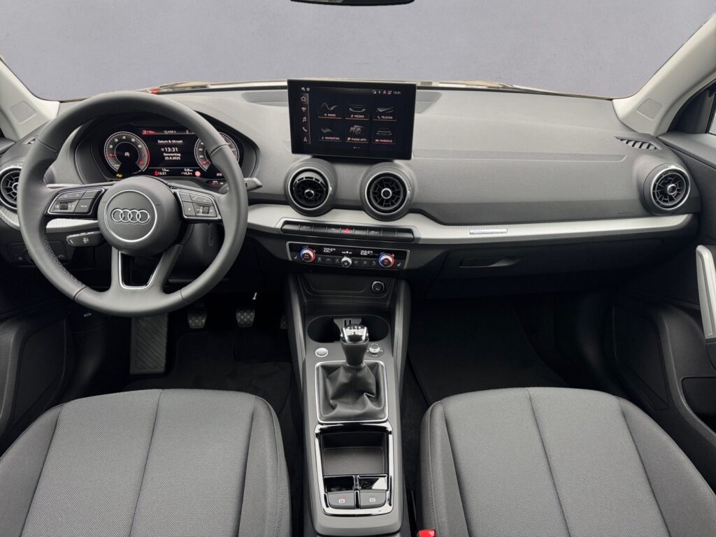 Audi Q2 Exposé-Bild 10