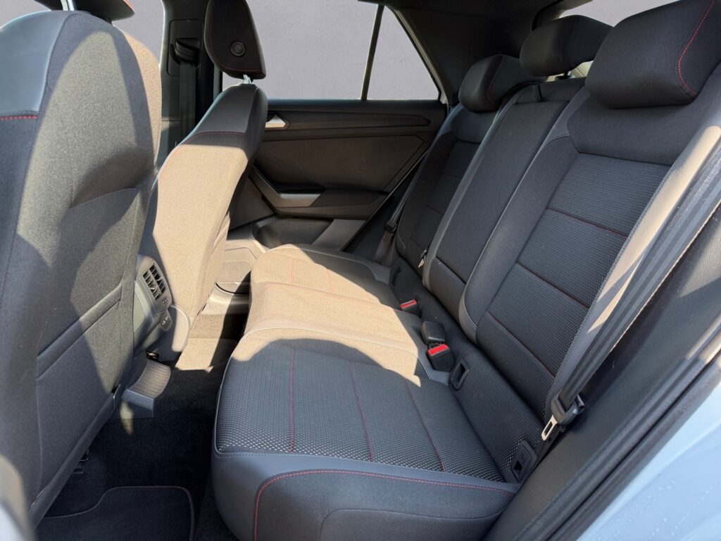 VW T-Roc Exposé-Bild 13
