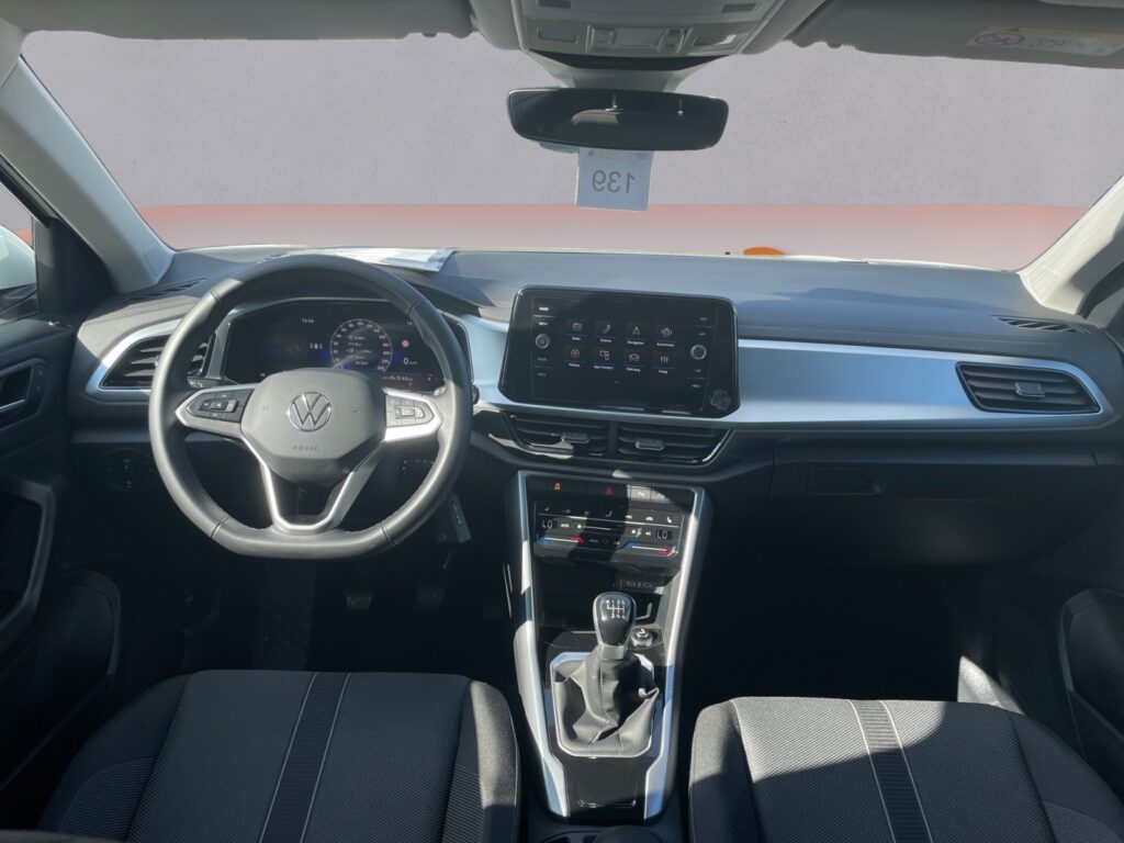 VW T-Roc Exposé-Bild 9