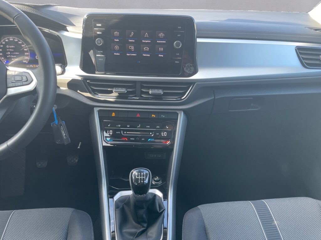 VW T-Roc Exposé-Bild 10