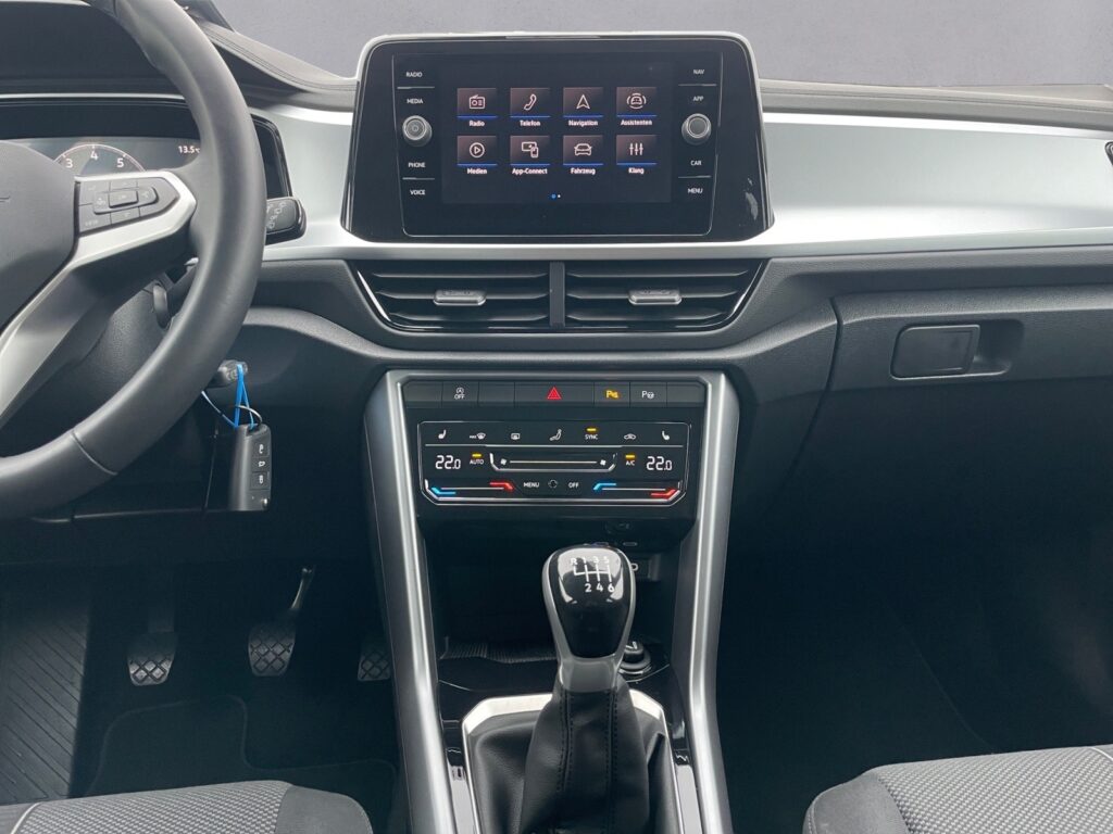 VW T-Roc Exposé-Bild 11