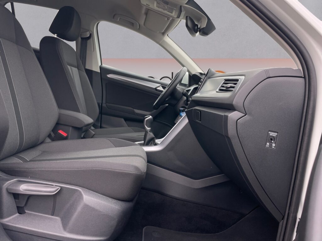 VW T-Roc Exposé-Bild 15