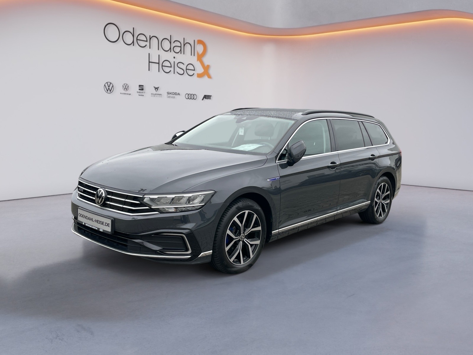 VW Passat Variant Exposé-Bild 1