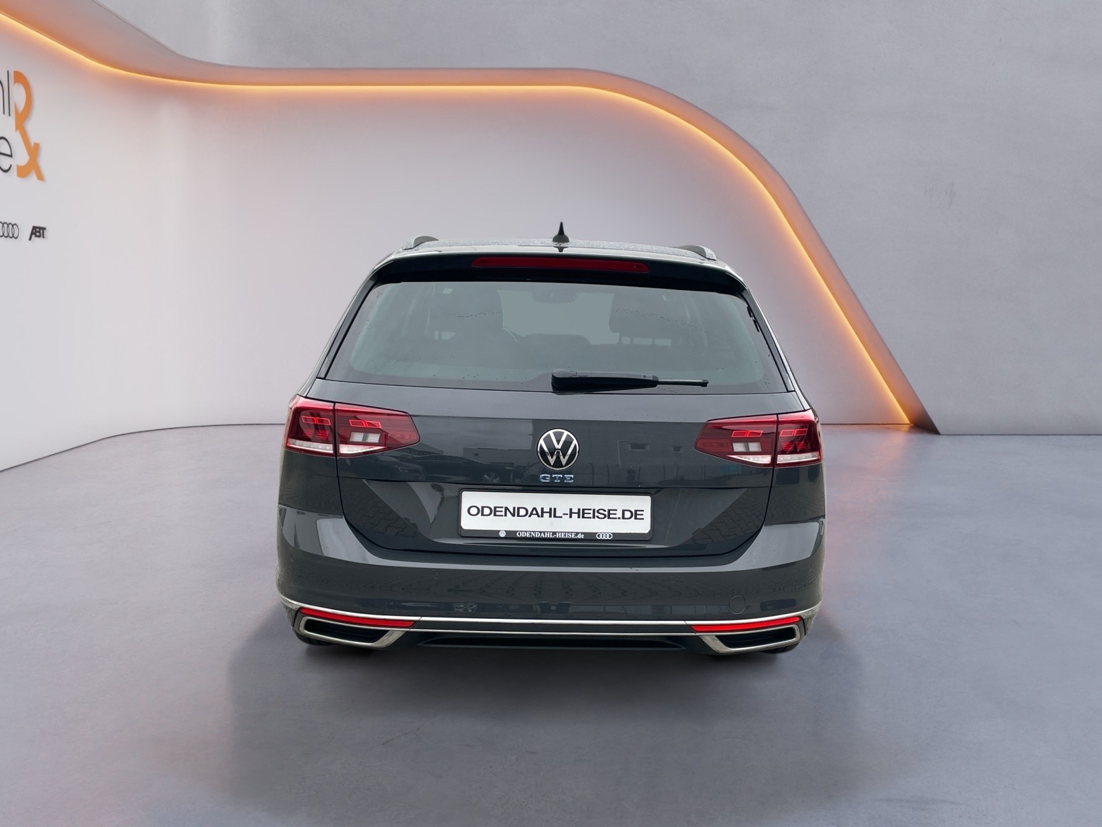 VW Passat Variant Exposé-Bild 4