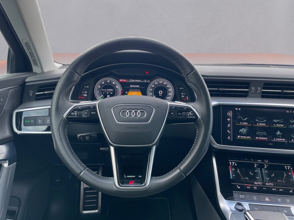 Audi A6 Exposé-Bild 12