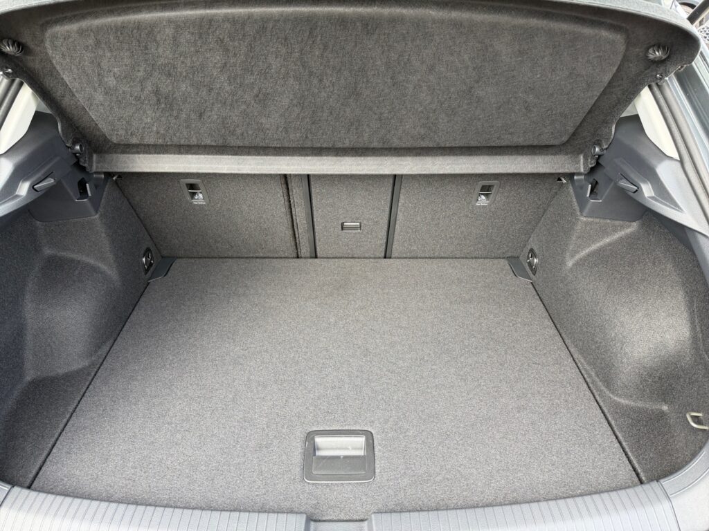 VW T-Roc Exposé-Bild 16