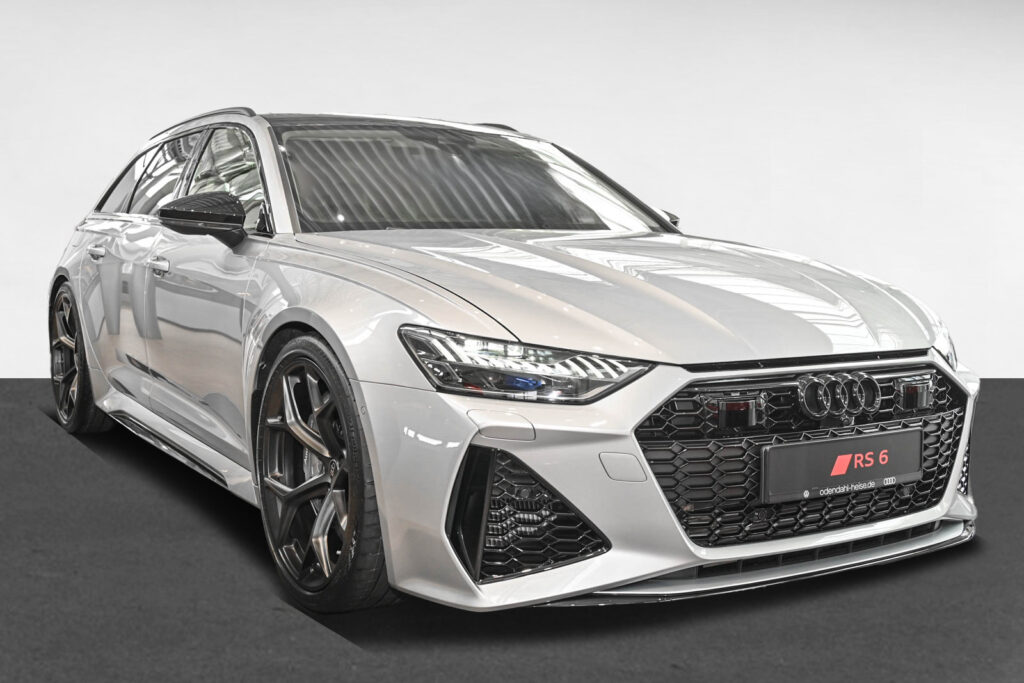 Audi RS6 Exposé-Bild 2