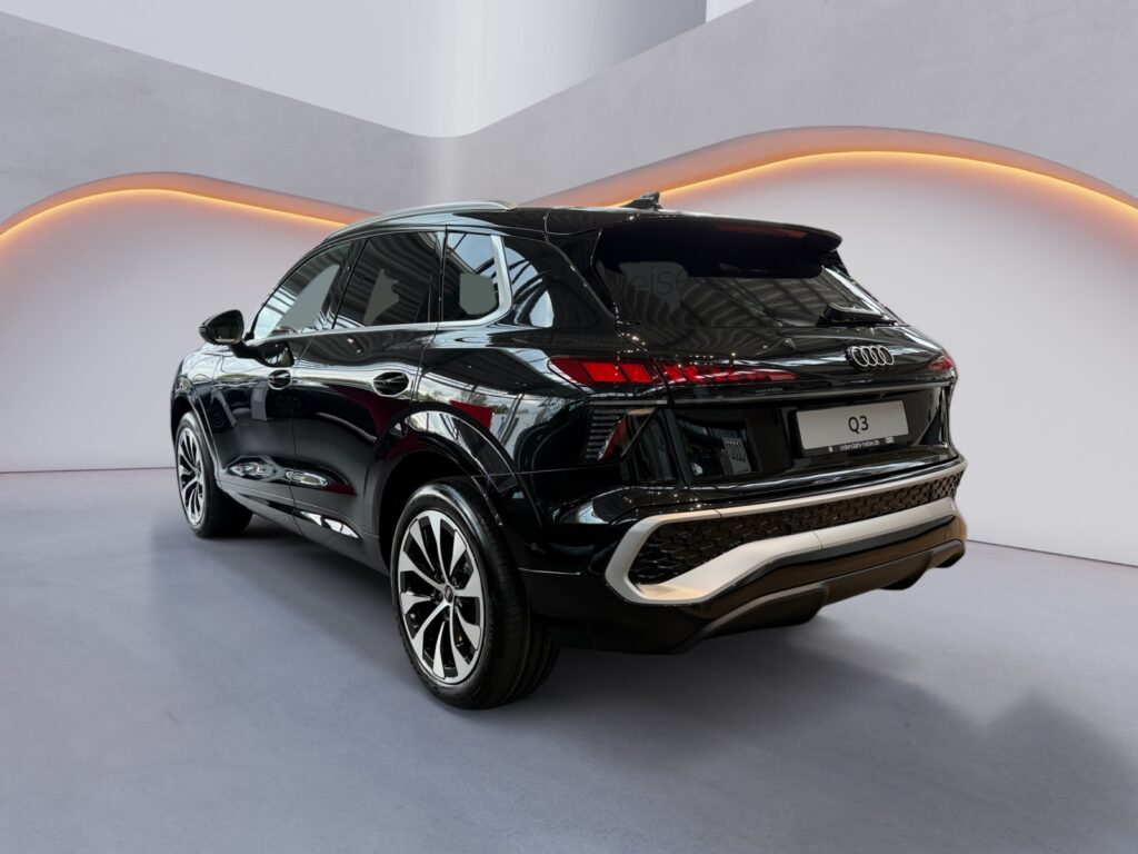 Audi Q3 Exposé-Bild 3