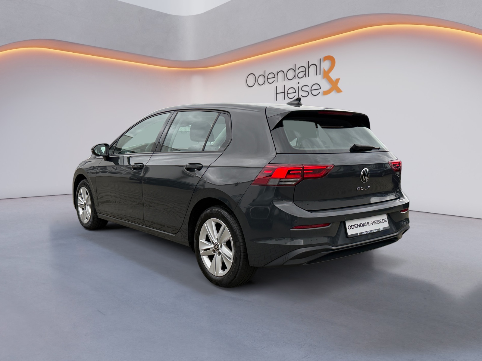 VW Golf Exposé-Bild 4