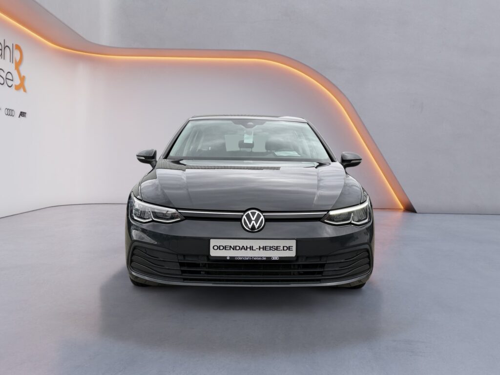 VW Golf Exposé-Bild 14